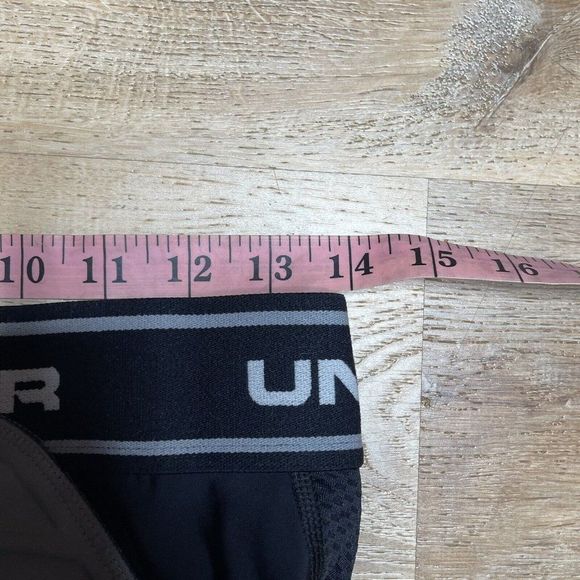 Under Armour Performance MPZ Compression Shorts Mens Size Small S 28” X 7” - Picture 8 of 9